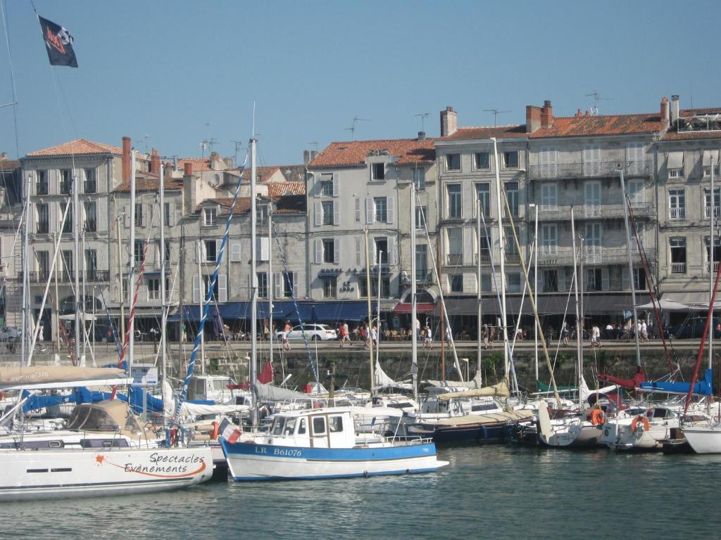 Hotel La Marine, Vieux Port Ла-Рошель Екстер'єр фото