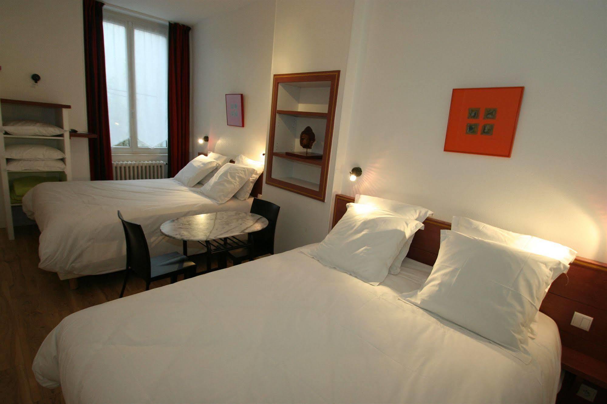 Hotel La Marine, Vieux Port Ла-Рошель Екстер'єр фото
